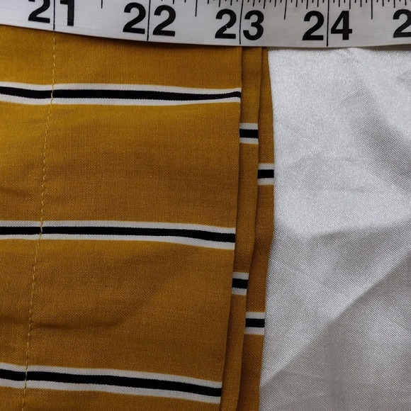 NWT Abercrombie & Fitch Women's Wide Leg Pant Yellow, Blue & White Stripes XL - Picture 5 of 7